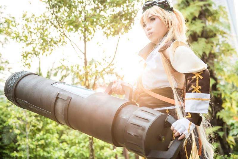 PG模拟器_终成正果 安妮斯顿与未婚夫秘密办婚宴(图3) 在线试玩入口